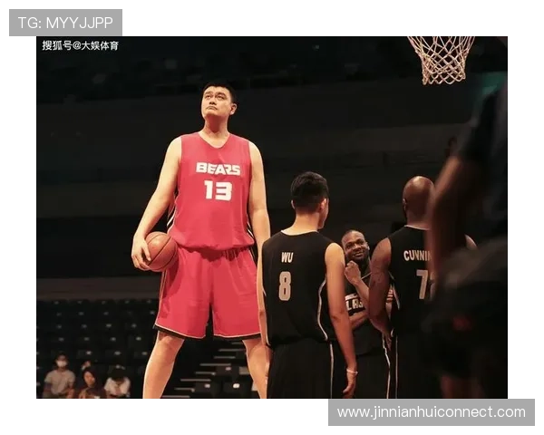 姚明再创历史里程碑，中国篮球联赛迎来新赛季高潮精彩对决