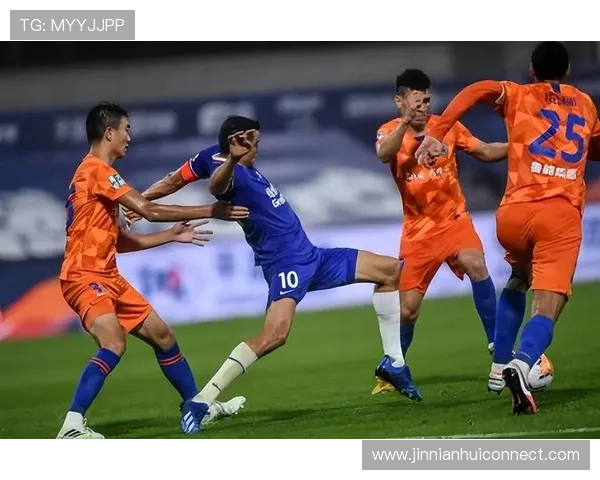 欧洲杯激战正酣各队豪门争锋球迷热议焦点人物表现